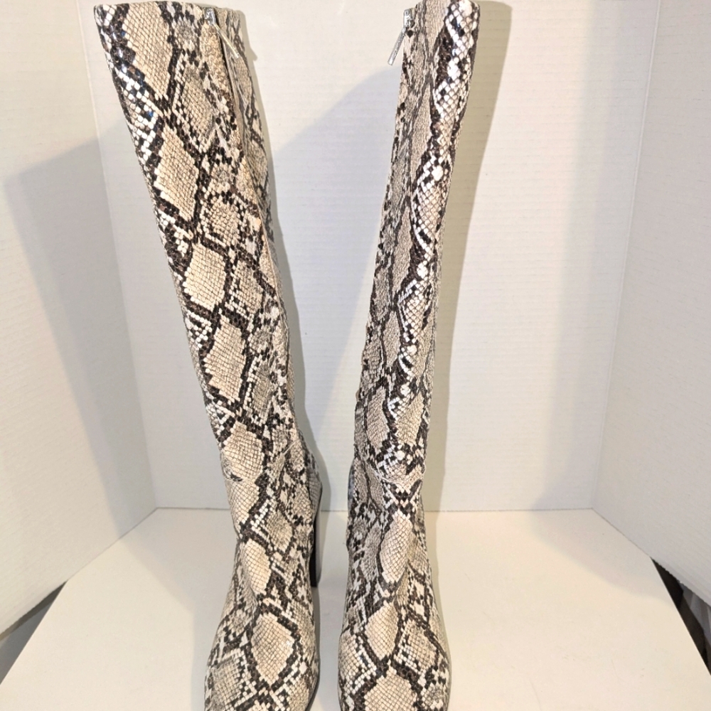 Kenneth Cole New York Snakeskin Print‎ High Boots Block Heel NWOB Size 7.5 - Picture 6 of 13